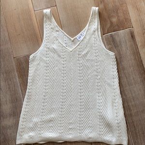 Gap sleeveless sweater